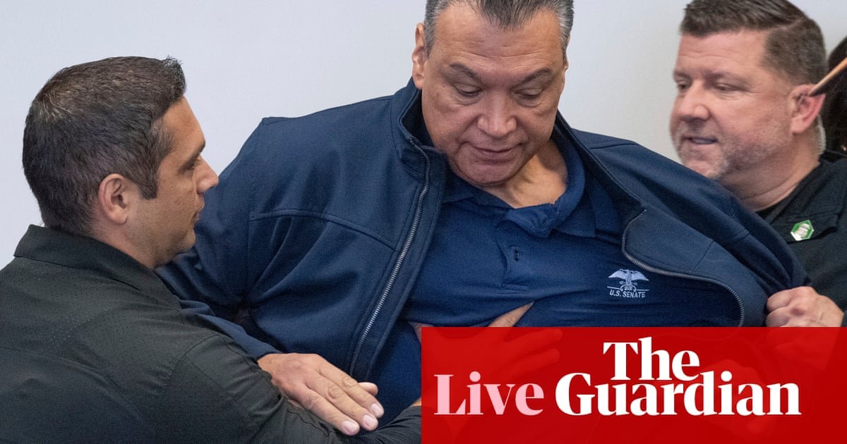 CBS video of Padilla interrupting Noem seems to undermine her declare that he lunged at her – dwell | Los Angeles Ice protests