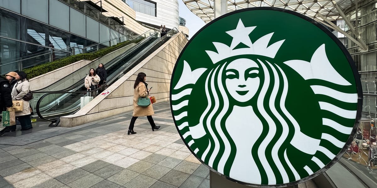 Chase Sapphire, Walmart, Starbucks: Katie Notopoulos on Her Sizzling Takes