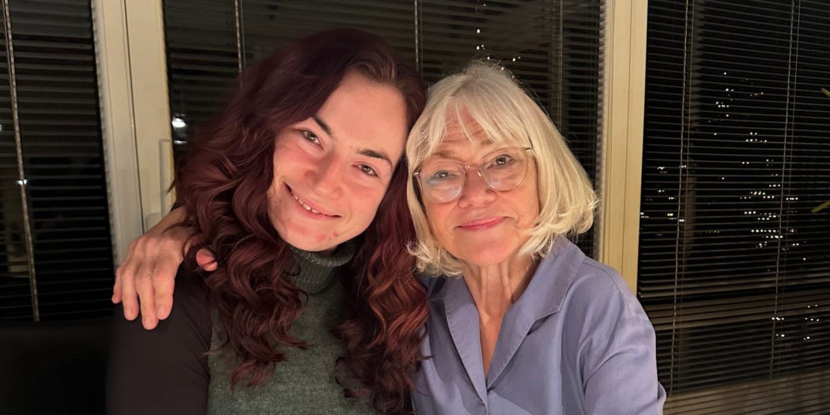 I Lived With My Dad and mom at 29 and It Felt Like an All-Inclusive Resort