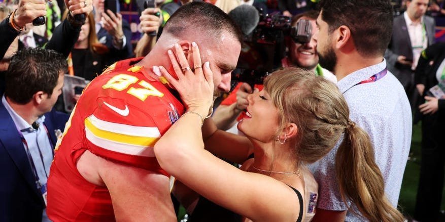 Taylor Swift and Travis Kelce Are Engaged