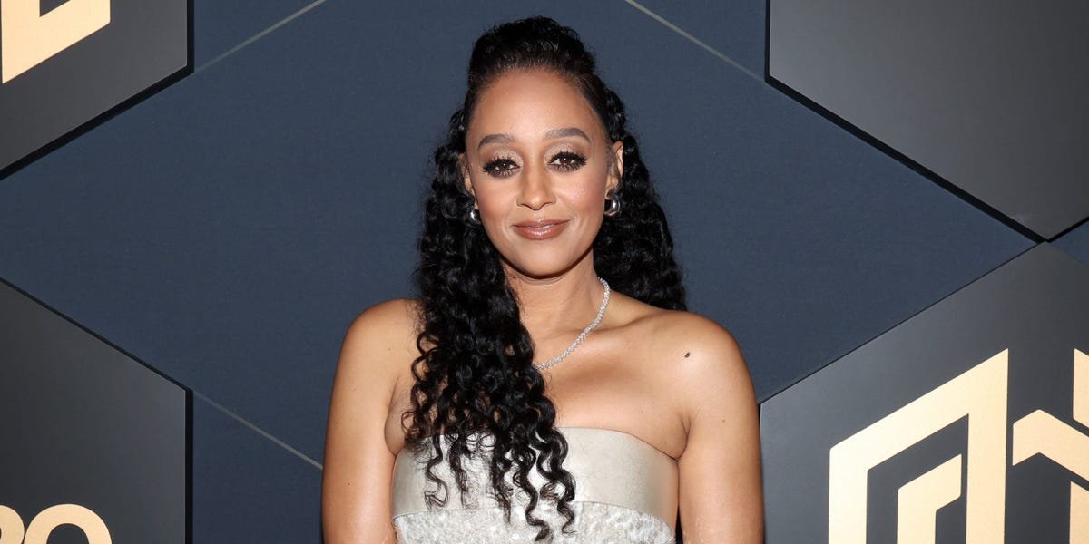 Tia Mowry Says It is Not a Mother or father’s Job to Make Children Completely happy Tia Mowry Says It is Not a Mother or father’s Job to Make Children Completely happy