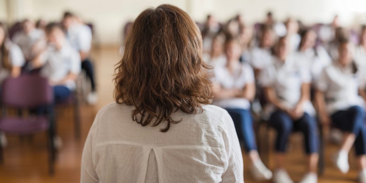 I Taught Center Faculty; This is How I Constructed Belief With Dad and mom