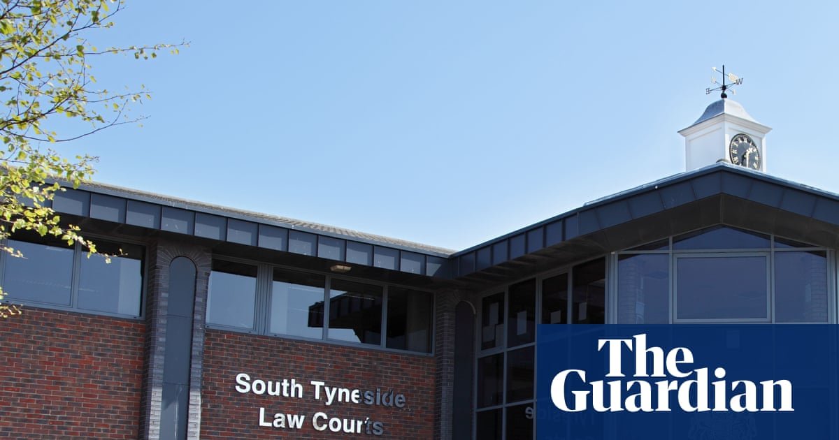 ‘Maggots raining down’: survey lays naked dire state of courts in England and Wales | England ‘Maggots raining down’: survey lays naked dire state of courts in England and Wales | England