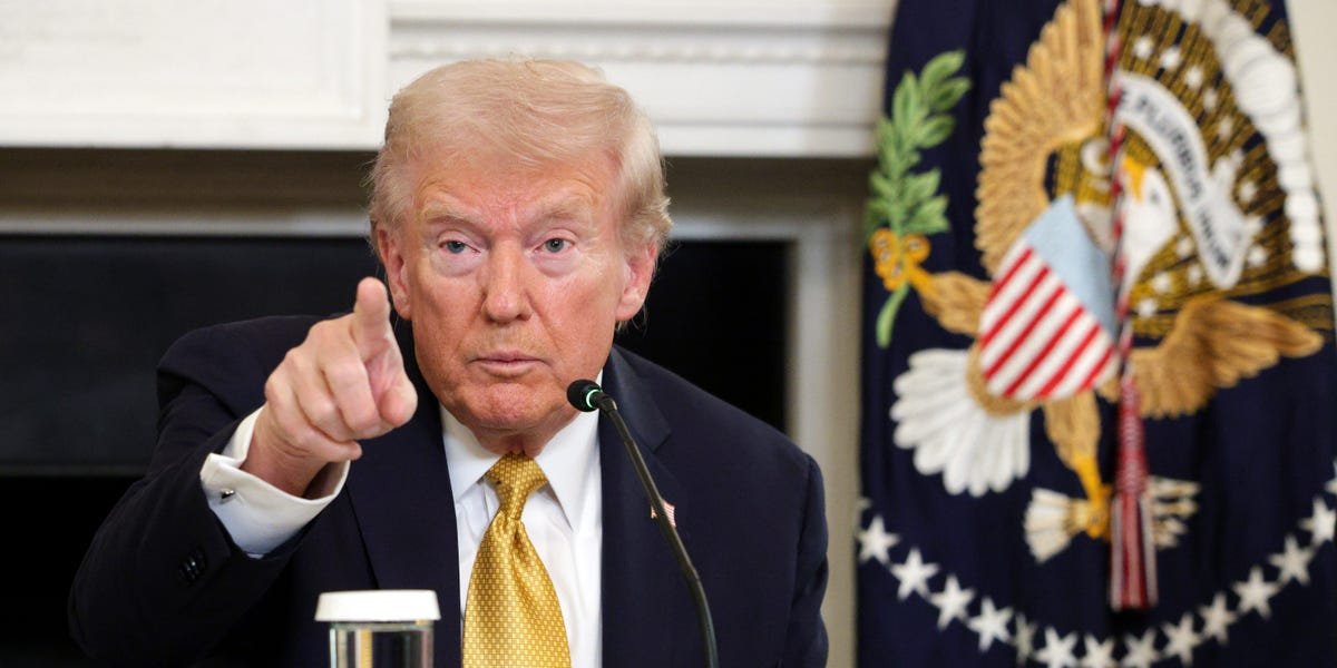 Trump Declares ,000 Tariff Dividend for Most People