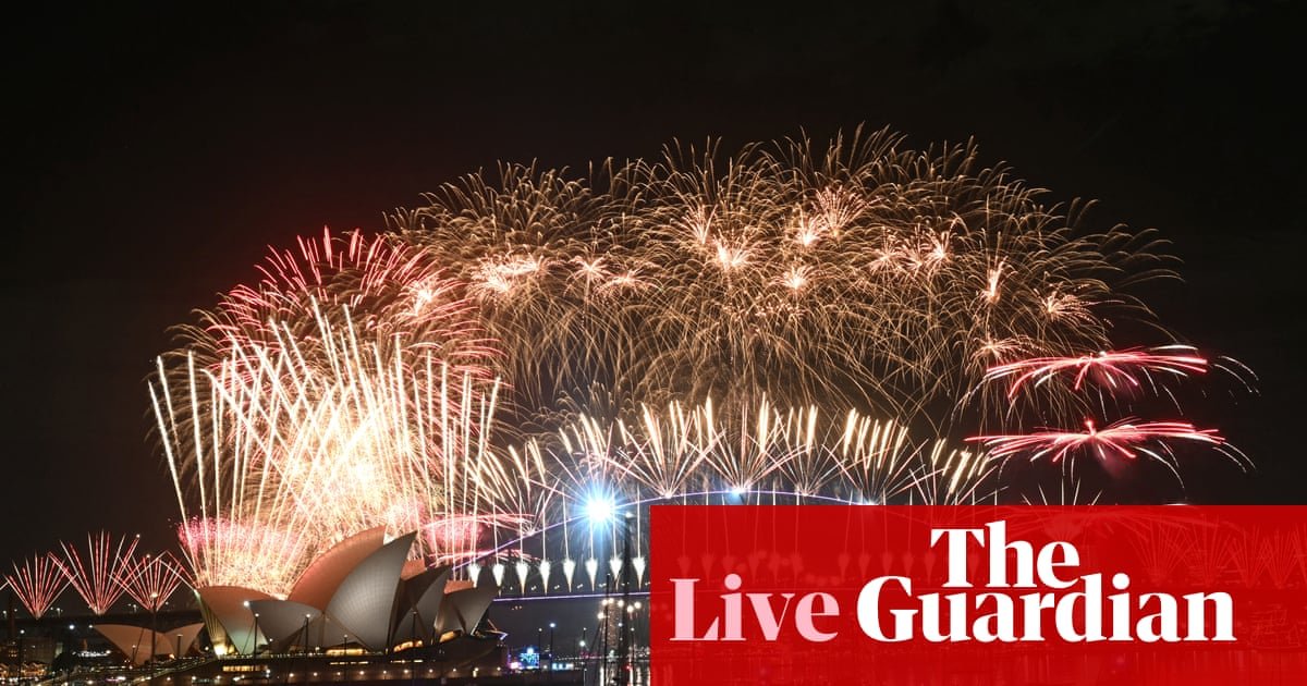 New 12 months’s Eve stay:​ Sydney fireworks ring in 2026 as Asia sees within the new yr forward of Europe and the US | New yr