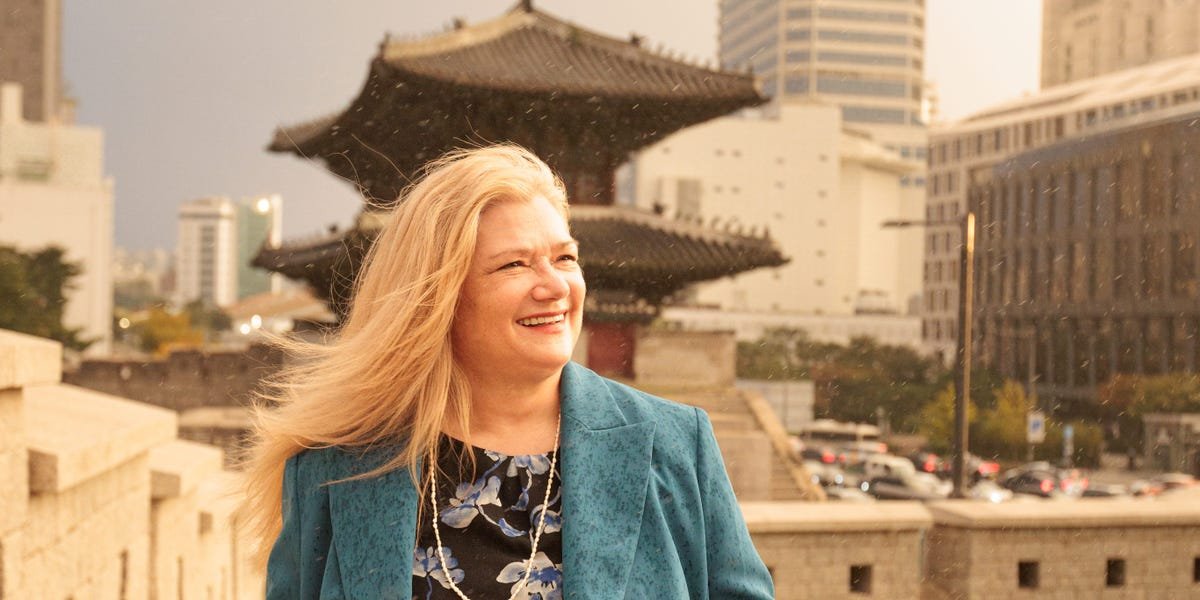 She Was Burned Out From Her Company Job, so She Moved to South Korea