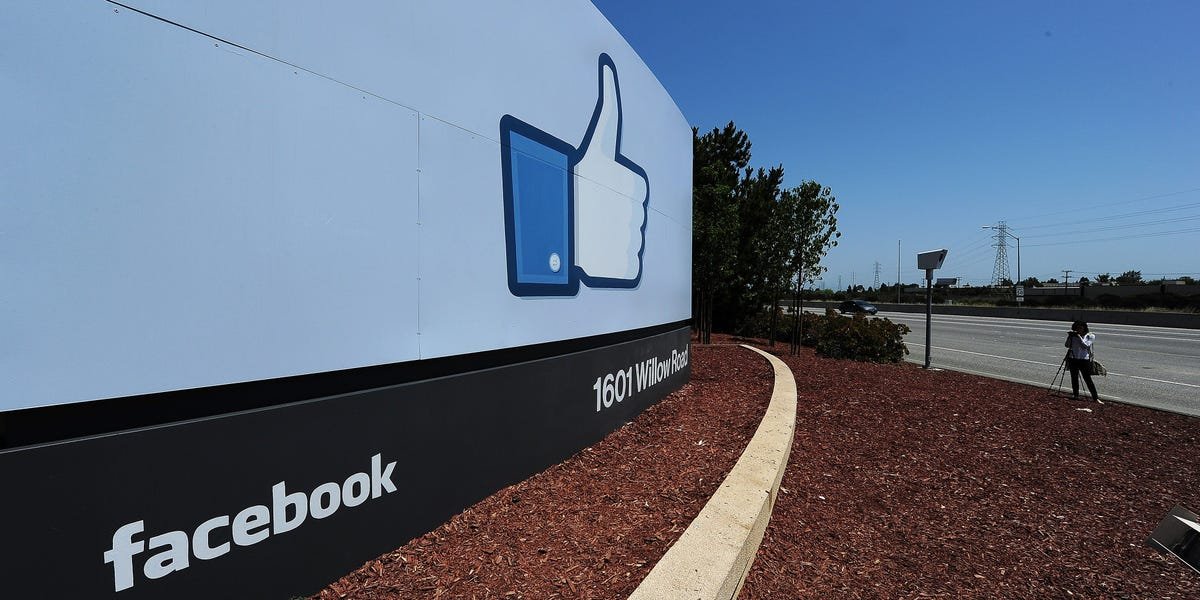 Former Fb Exec Says ‘J-Curve’ Profession Path Pays Off Former Fb Exec Says ‘J-Curve’ Profession Path Pays Off