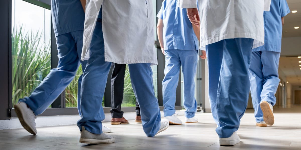 Job Market Winners, Losers: Healthcare, Federal, Younger Job Seekers