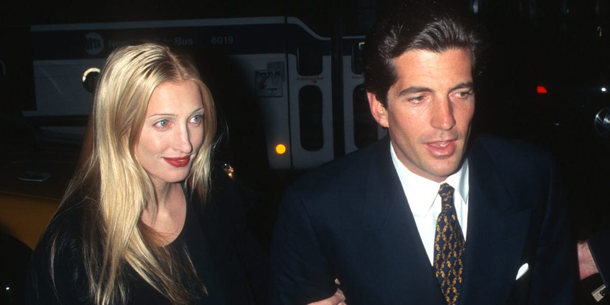 JFK Jr. and Carolyn Bessette died in a airplane crash 27 years in the past. It fueled rumors of a ‘Kennedy curse.’ JFK Jr. and Carolyn Bessette died in a airplane crash 27 years in the past. It fueled rumors of a ‘Kennedy curse.’