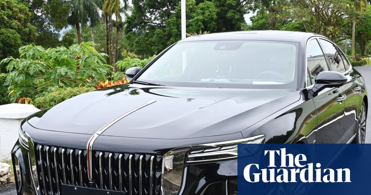 ‘A free limo is difficult to show away’: how automobile diplomacy turbo costs politics within the Pacific | Pacific islands
