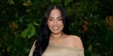 Ayesha Curry’s Wellness Routine Consists of Instagram — within the Rest room